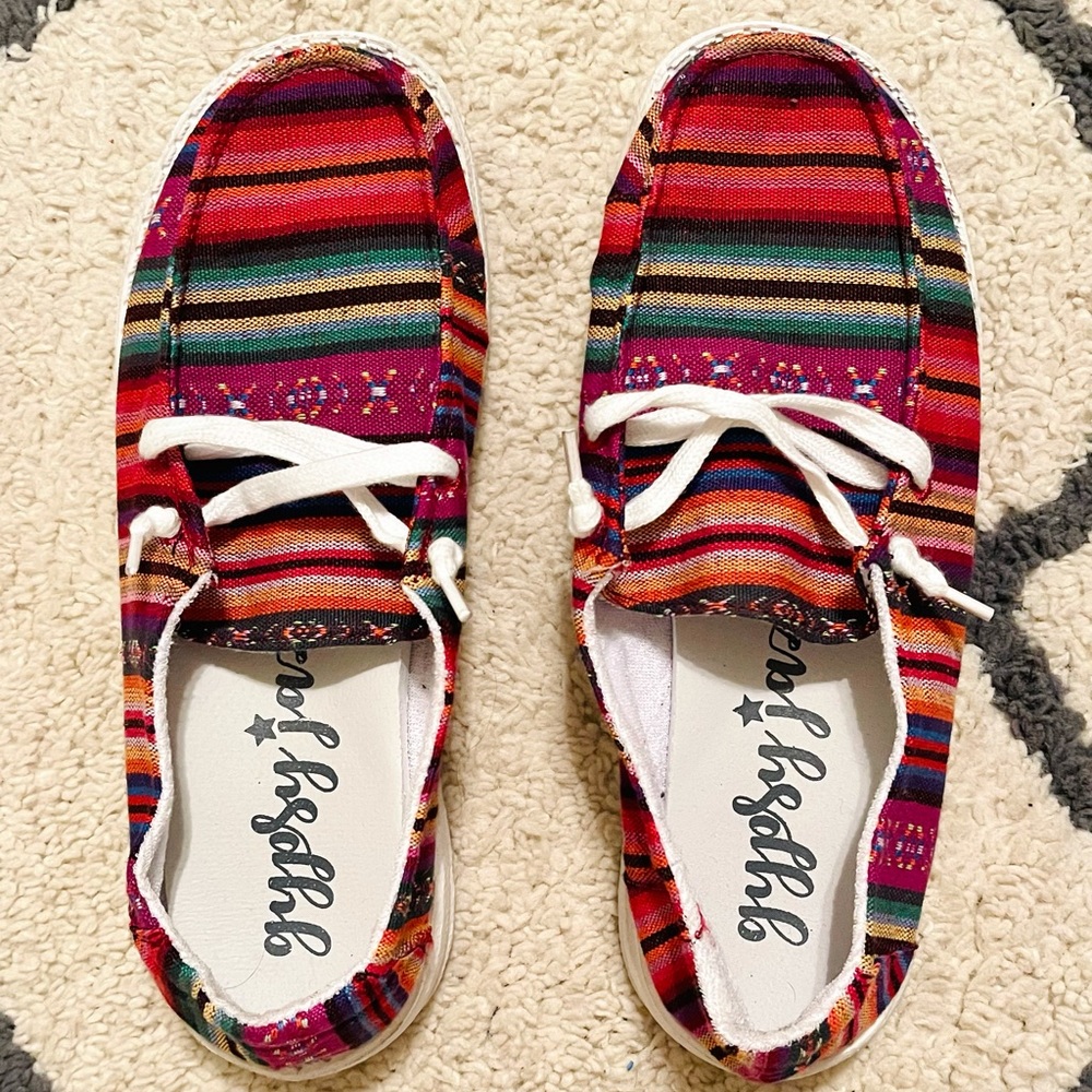 Hey Dude type shoes